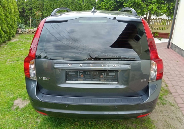 Volvo V50 cena 18500 przebieg: 240000, rok produkcji 2008 z Płock małe 37